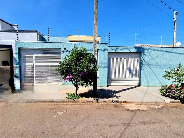#61 - Casa para Venda em Arapongas - PR
