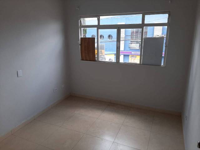 #81 - Apartamento para Locação em Arapongas - PR - 3
