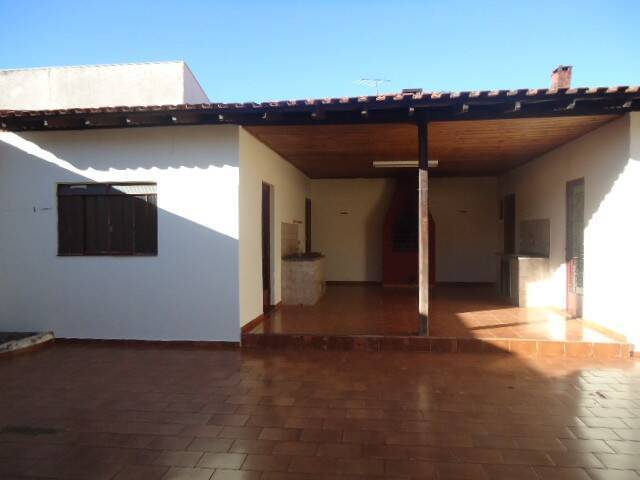 #155 - Casa para Locação em Arapongas - PR