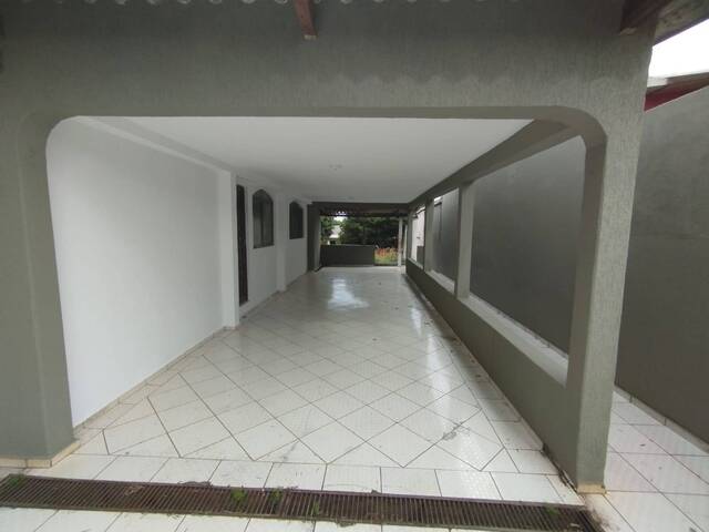 #157 - Casa para Venda em Arapongas - PR - 2