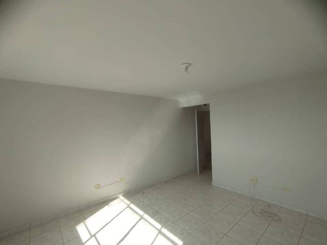 #288 - Apartamento para Locação em Arapongas - PR - 2