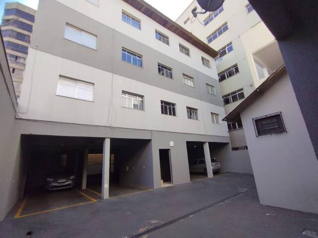 #396 - Apartamento para Venda em Arapongas - PR - 2