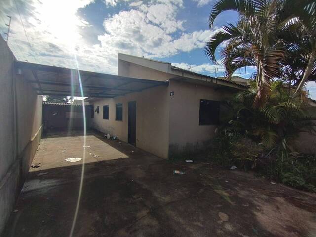 #408 - Casa para Locação em Arapongas - PR