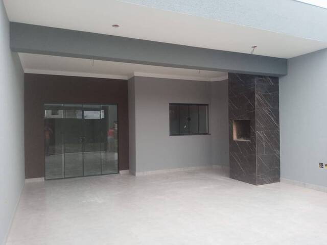 #428 - Casa para Locação em Arapongas - PR
