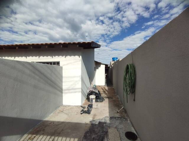 #527 - Casa para Venda em Arapongas - PR